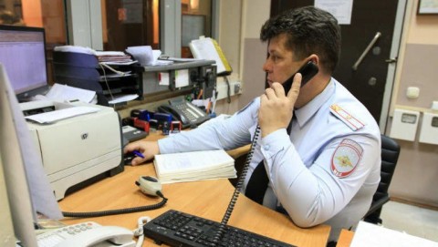 В Добрянке полицейские установили подозреваемого в краже телефона у подростка